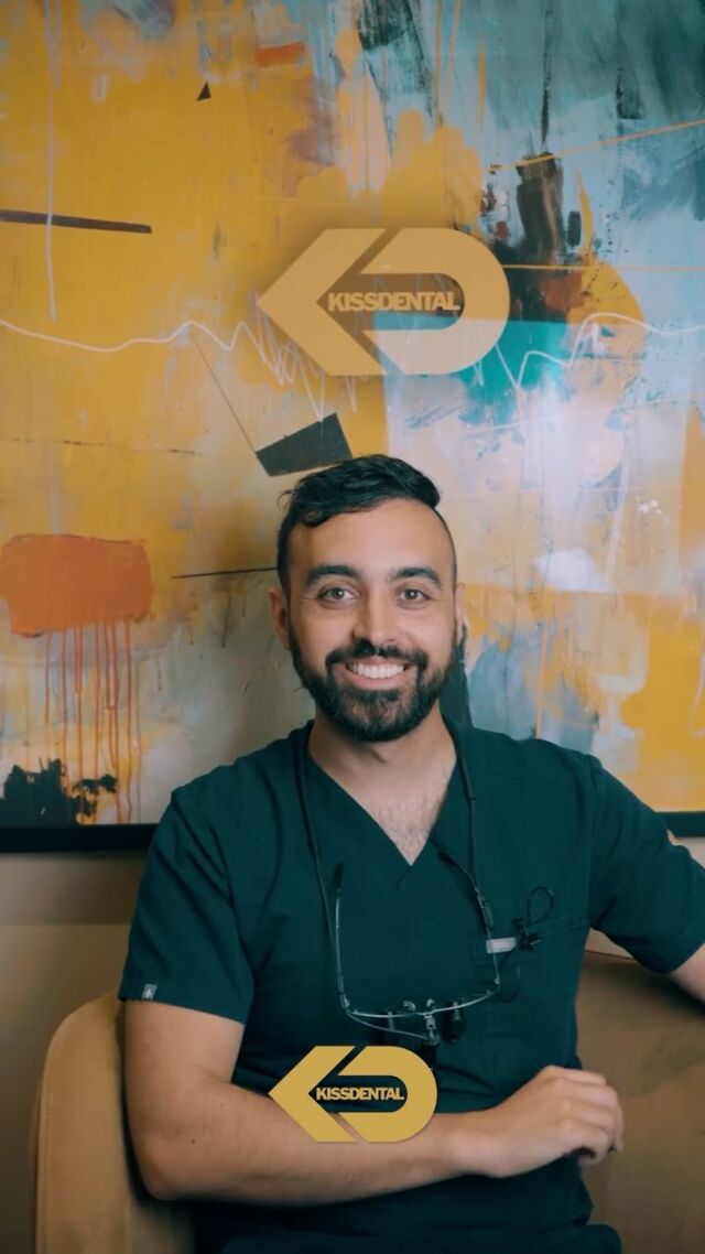 😁 Straight from the expert himself! 

Dr Omid @theteethstraightener spills all his orthodontist wisdom, revealing his to-live-by tips that'll leave you grinning from ear to ear. 💫✨

#DrOmid #OrthodonistTips #Orthodontist #Kissdental #SmileTips